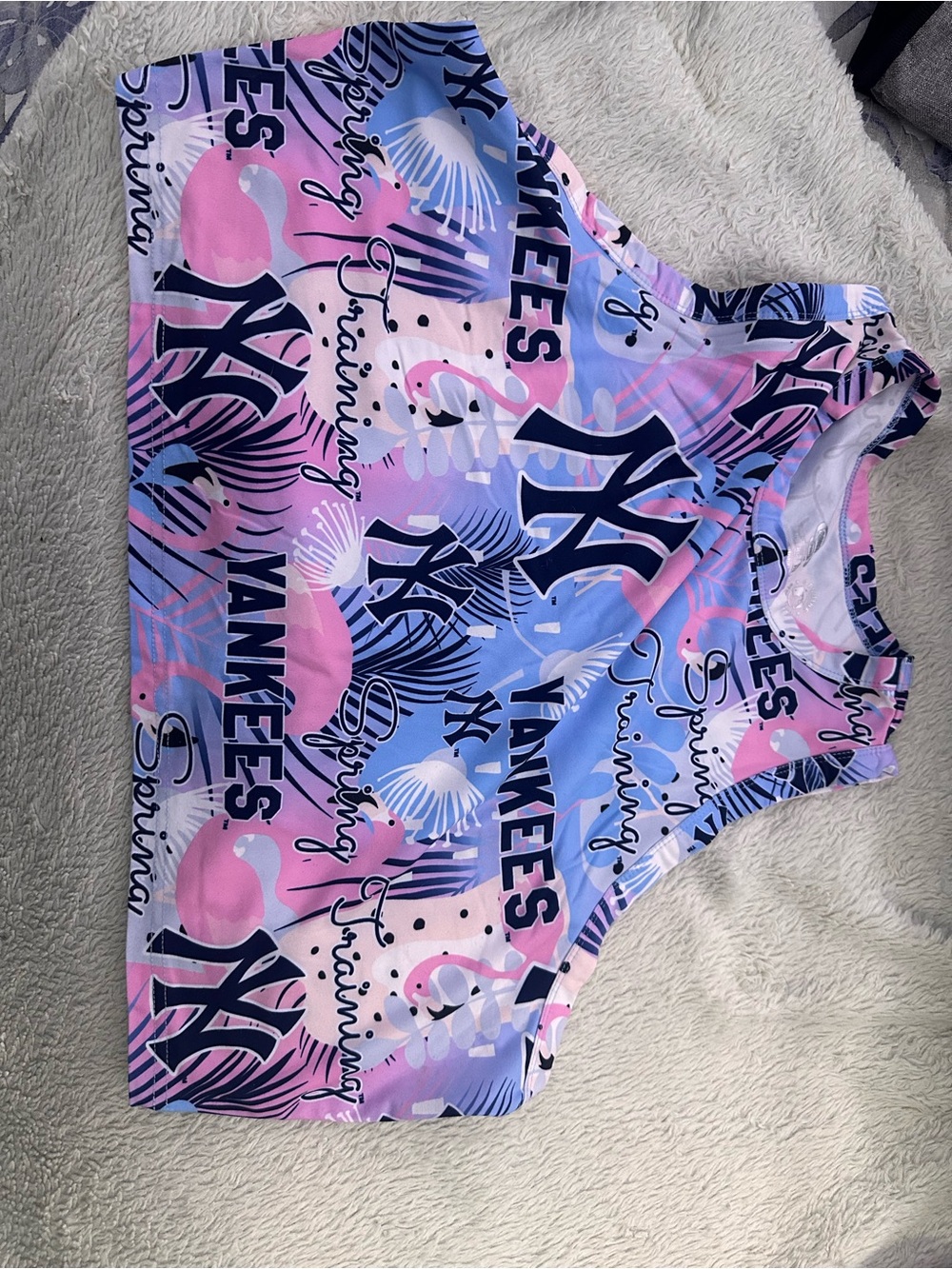 New York Yankees Pink & Blue Graphic Crop Tank Size 3XL